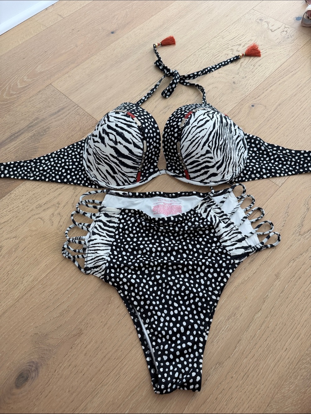 Victoria's Secret Black & White Mixed Print High-Cut Bikini Bottoms